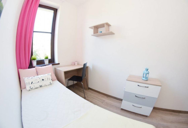 A charming single room in a tenement house, center, Nowy Kleparz